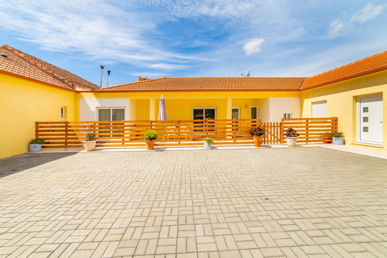 Casa Pripyat Apartment Кантанеде Екстериор снимка